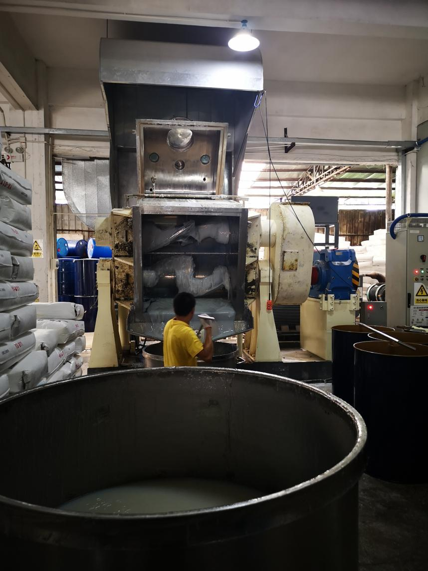 如何提高模具硅膠制品的硫化速度 ？