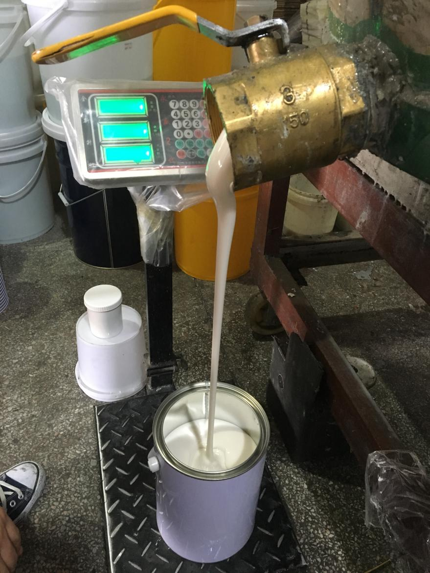 液態(tài)硅膠產(chǎn)品出現(xiàn)流紋路的原因是什么？