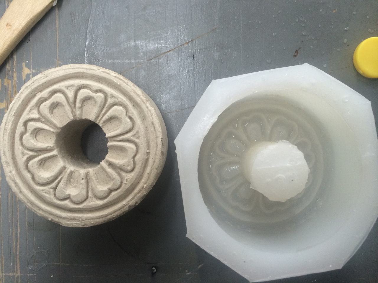 固化好的硅膠模具放置多久不能用了？